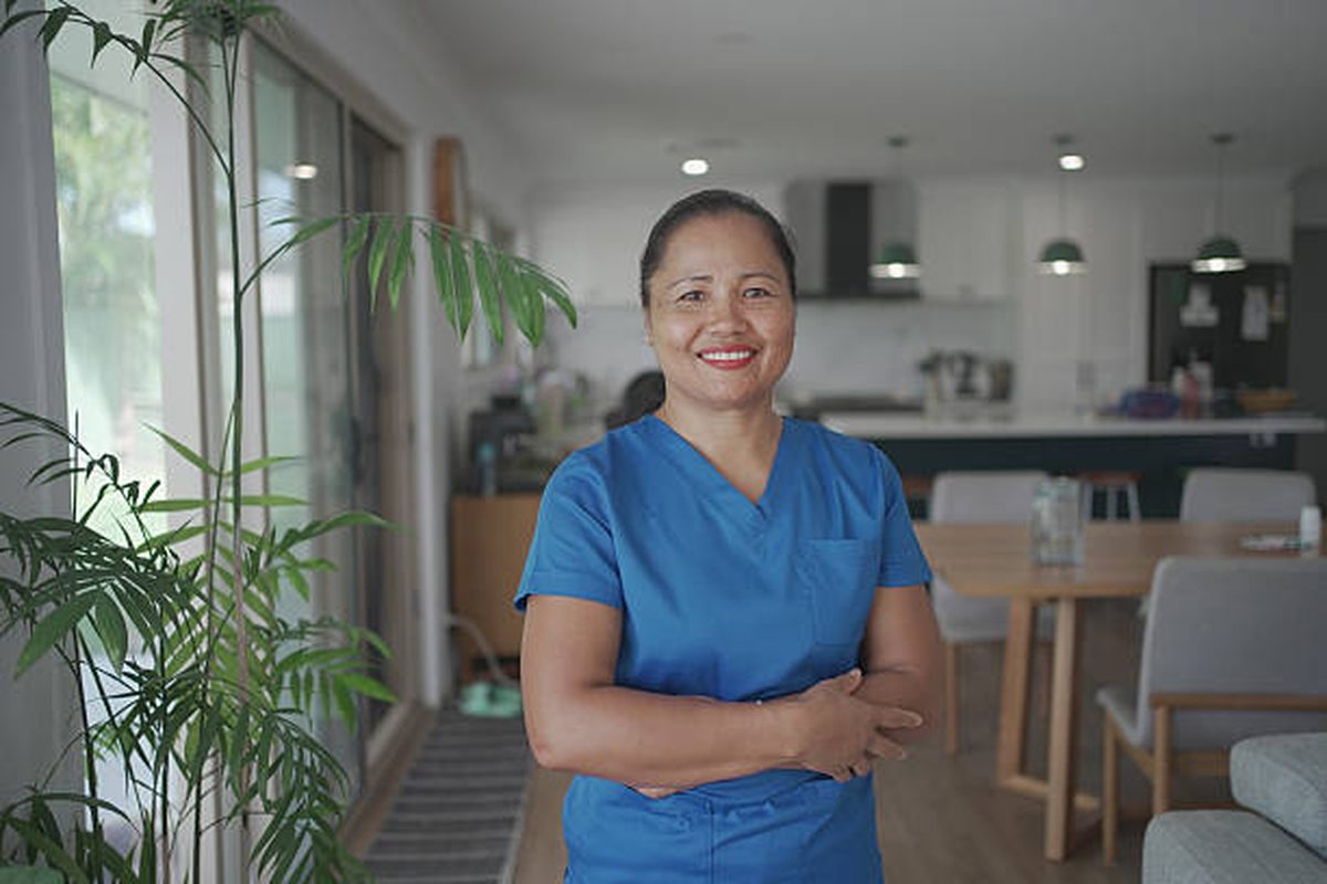 Auxiliaire de vie EDENYS MANDAT — professionnelle engagée à domicile